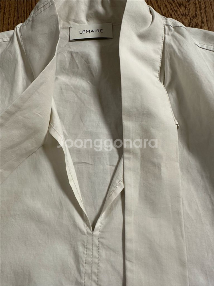 르메르 에스콧 블라우스--1