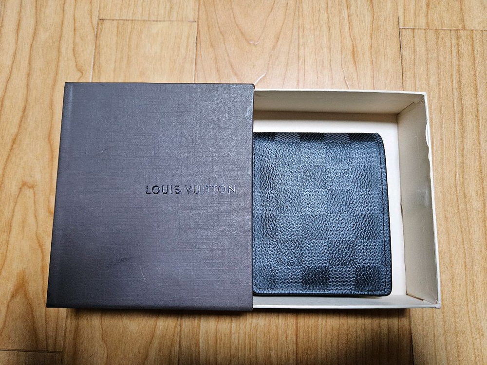 루이비통 남성반지갑 이미지