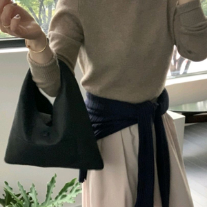 봉긋 삼각김밥bag (미개봉) 블랙