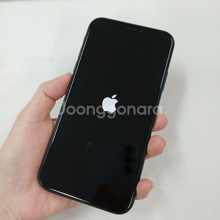 아이폰XR 128기가 블랙공기계 중고폰 알뜰폰 퀵가능--0