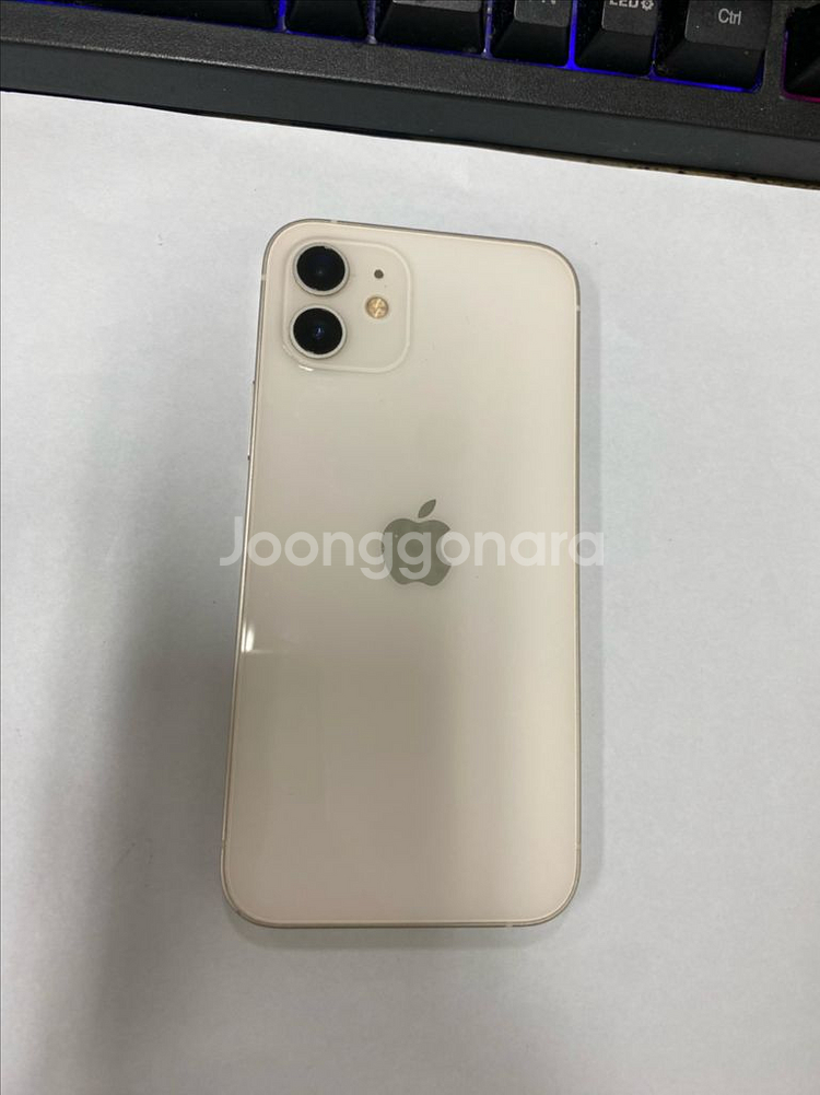 아이폰12 화이트 외관깔끔 64GB 무잔상--0