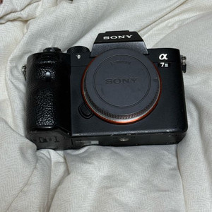 소니 a7m3 zesis 1635