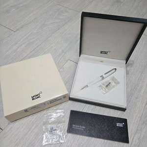 닙 몽블랑 마이스터스튁 화이트 솔리테어 만년필 EF
