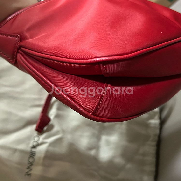 쿠론X어그스트 러브숄더백 레드 판매--2