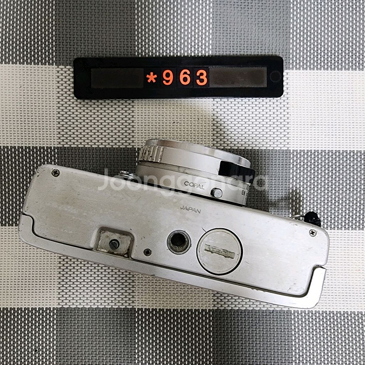 코니카 C 35 필름카메라 실버바디--3