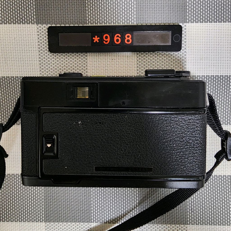 치논 35 F-A 오토 FOCUS 필름카메라 이미지