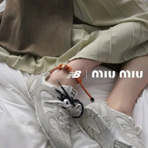 [정품]미우미우x뉴발란스 530 스니커즈 새상품 38