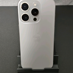 아이폰 15 Pro 256G 화이트 티타늄 풀박