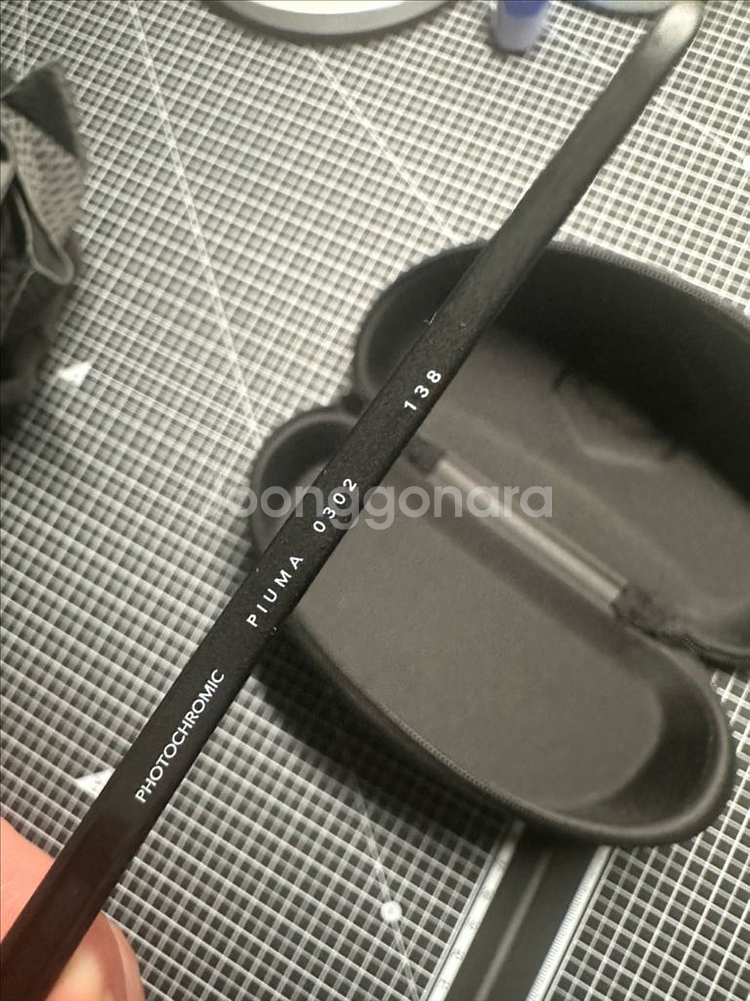 아웃오브(OUTOF) Piuma 레귤러타입 변색 고글--6