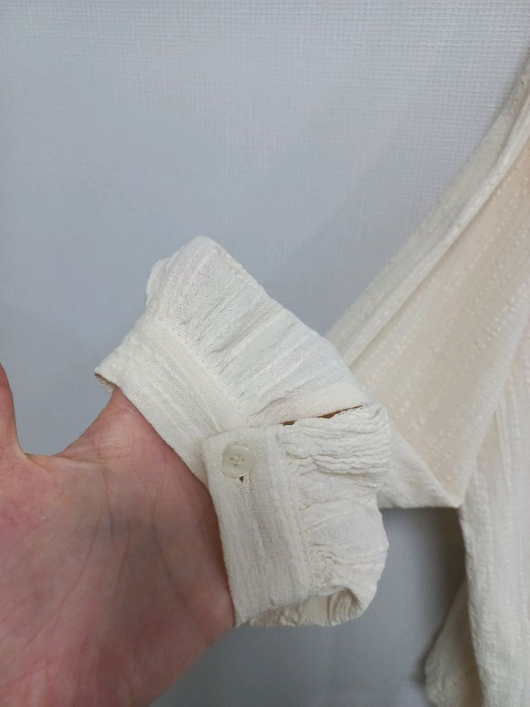 빅사이즈 프릴카라 블라우스 연베이지--3