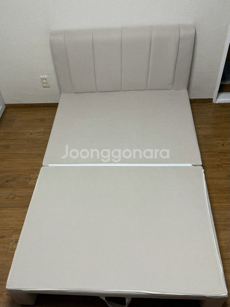 에보니아 1인용 접이식 소파베드 판매합니다--1
