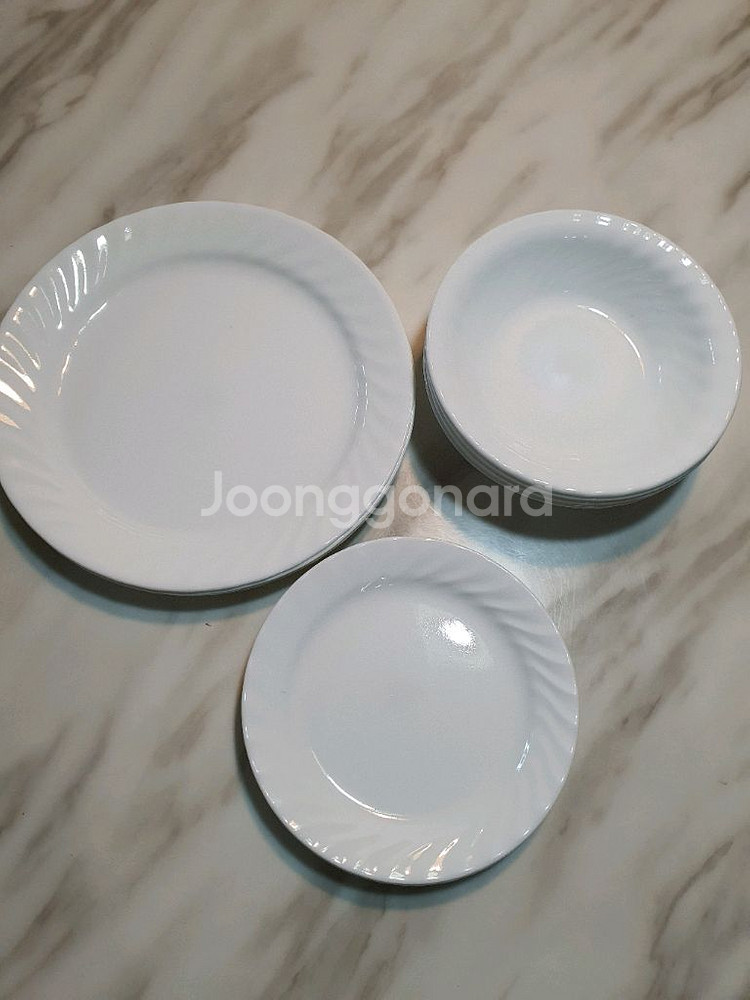 코렐 화이트 미사용 보관용(새것) 개당값--6