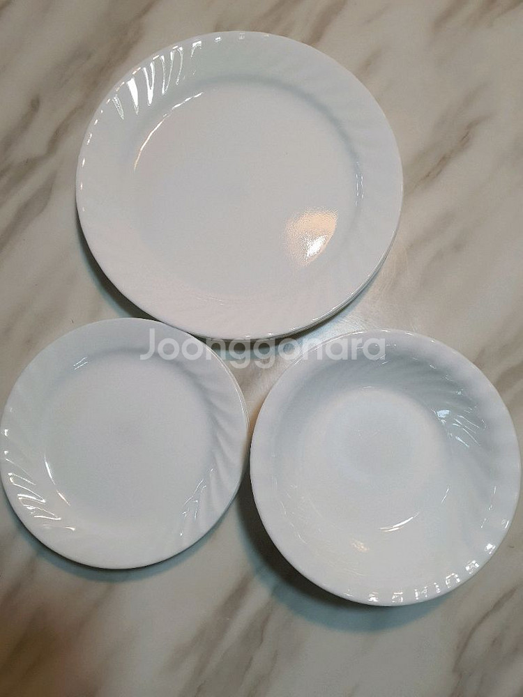 코렐 화이트 미사용 보관용(새것) 개당값--7