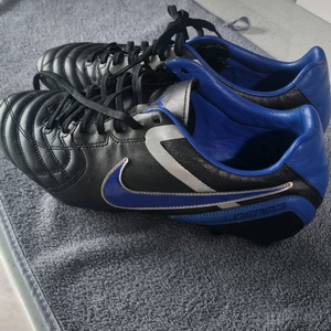 나이키 리제라3 축구화