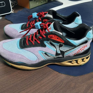 루이비통 스니커즈 270~275