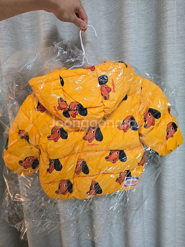 베베드피노 덕다운 패딩 90 판매합니다--1