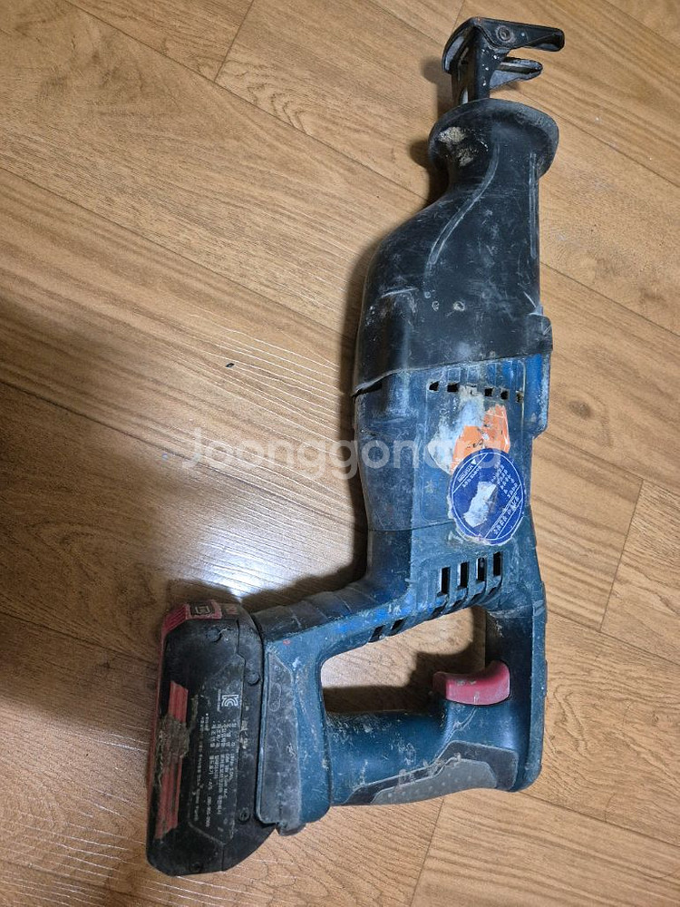 보쉬 컷소 중고 충전 무선 공구--2