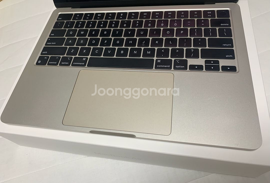 맥북 m2 에어 13인치 16gb 1tb 스타라이트 애--4