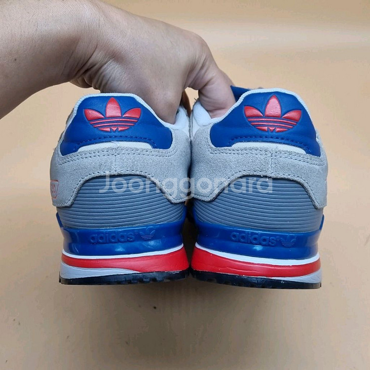 아디다스 ZX750 운동화 235--3