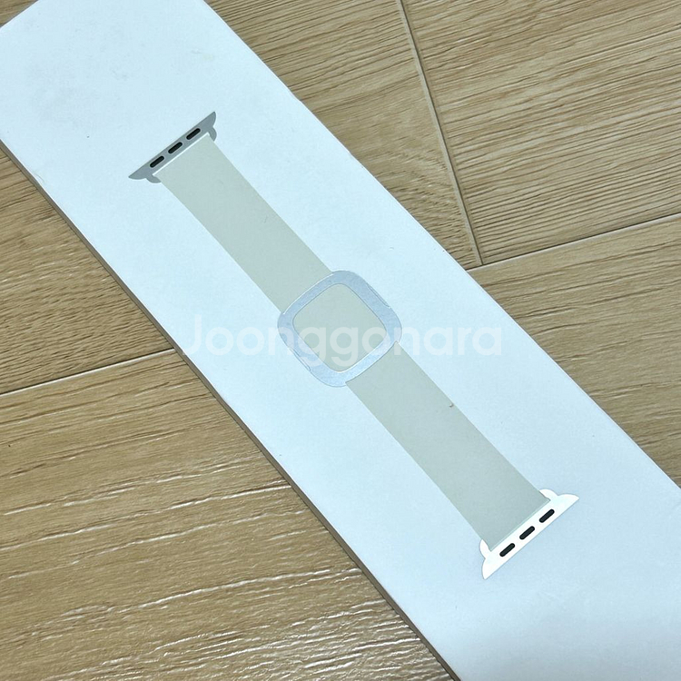(미개봉)애플워치 초크 모던버클(사이즈 M)(41mm)--0