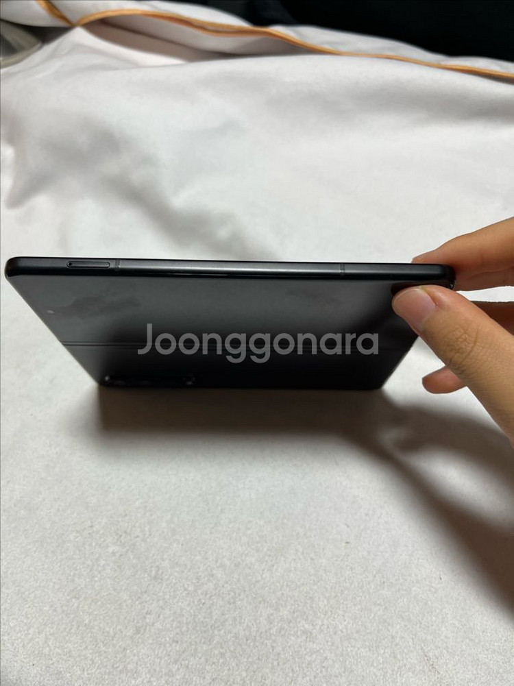 갤럭시 Z 폴드3 256GB 블랙 A급 판매합니다--2