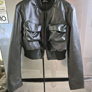 js뉴욕 인조가죽 자켓