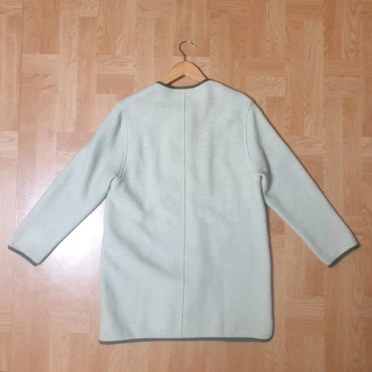 GEIGER 가이거 퀼트라이닝 플라워자수 집업 코트--3