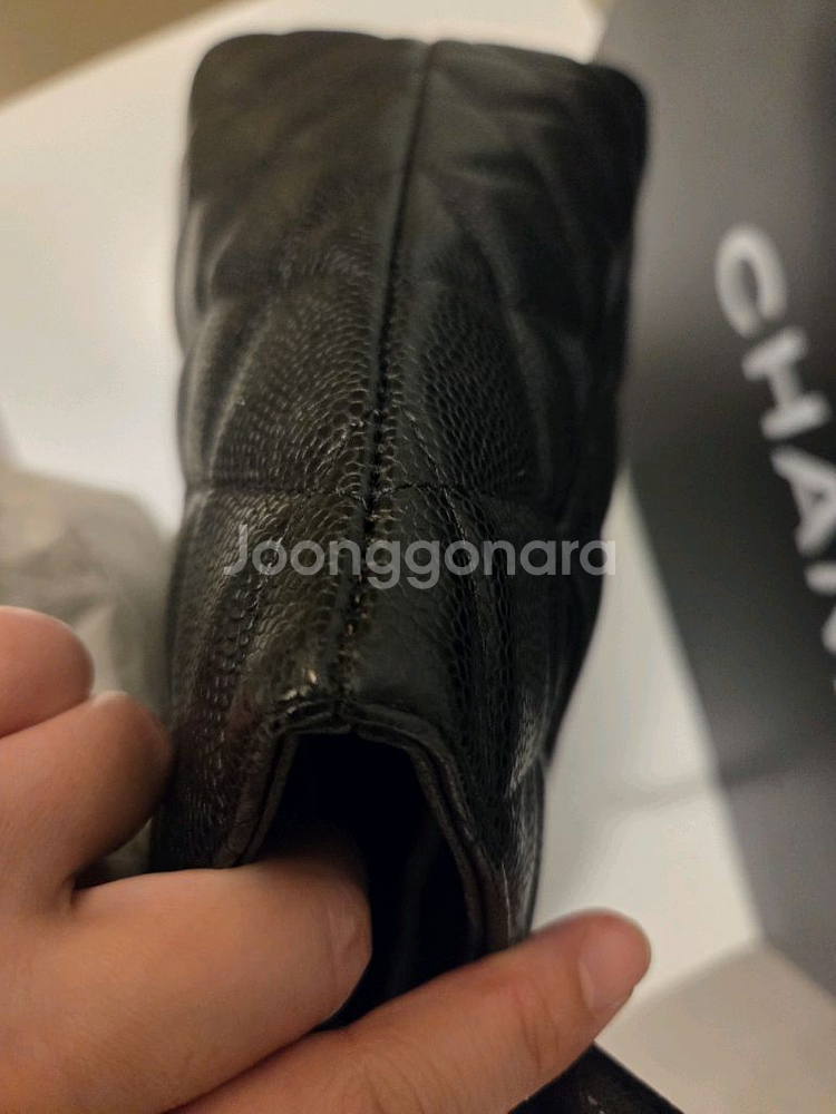 샤넬 클래식 캐비어 메달리온 골드 잠실 롯데백화점 구매--5