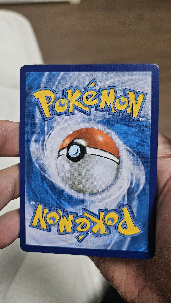 포켓몬카드 25주년 뮤츠 프로모 카드입니다 이미지