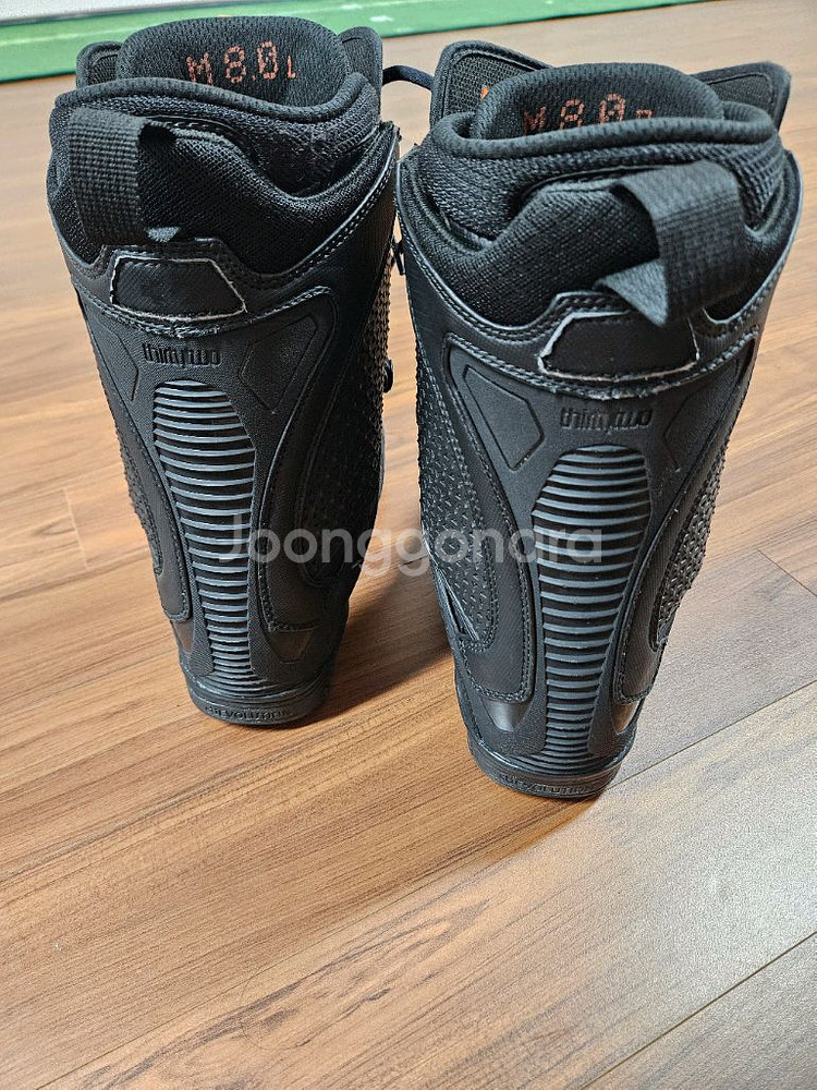 [5.5만원]써리투부츠 260판매합니다.--2