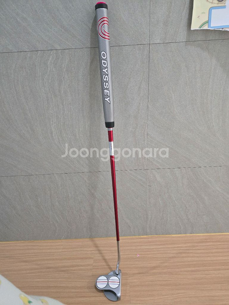 오디세이 회이트 핫 OG 2-볼 33인치 퍼터팔아요--0