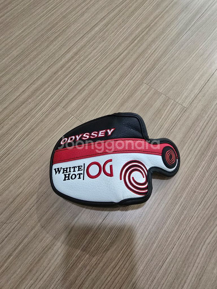 오디세이 회이트 핫 OG 2-볼 33인치 퍼터팔아요--6