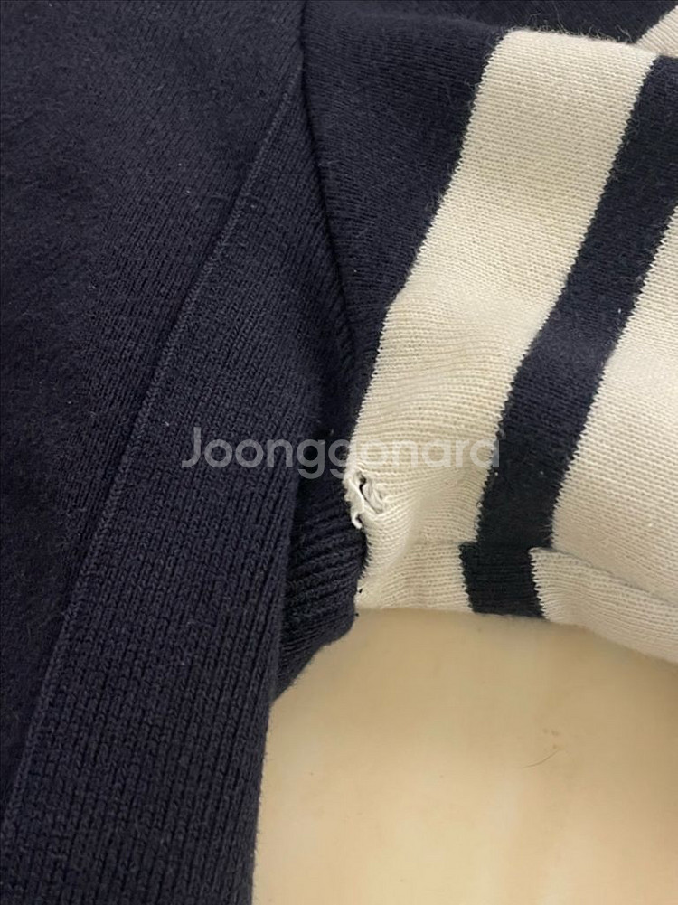 톰브라운 사선완장 니트 3size--7