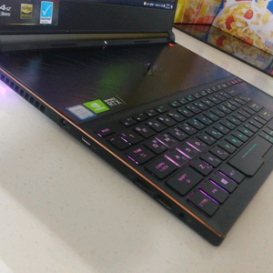 아수스 제피러스S 울트라 슬림 게이밍/RTX2070