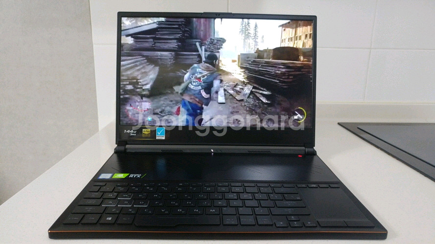 아수스 제피러스S 울트라 슬림 게이밍/RTX2070--1