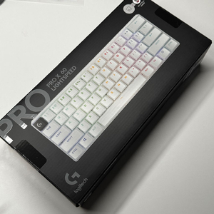로지텍 PRO X60 무선 게이밍 기계식 키보드 화이트
