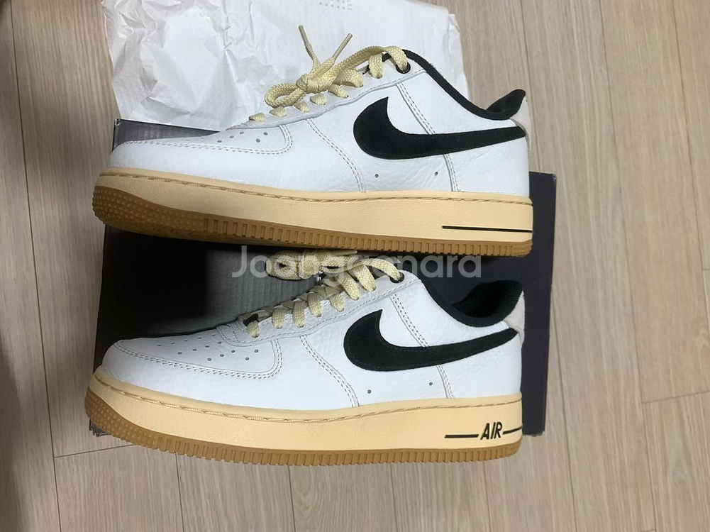 나이키 에어포스1 lx 07 255--1