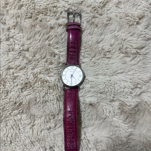 DKNY 실버 & 마젠타 핑크 가죽 여성 시계 판매