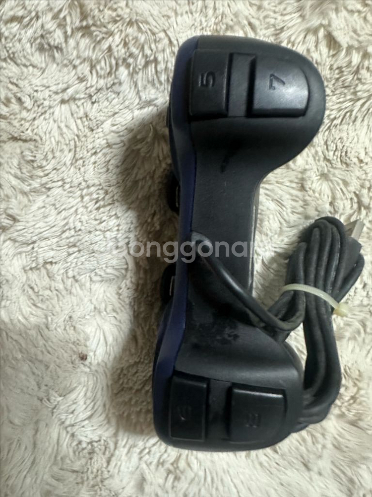 로지텍 듀얼 액션 유선 게임패드 PC용 판매합니다--2