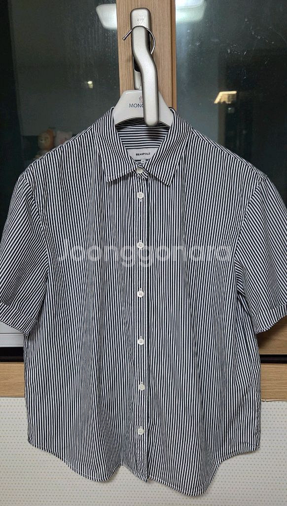 빈폴레이디스 스트라이프 셔츠 팝니다 (Size M)--1