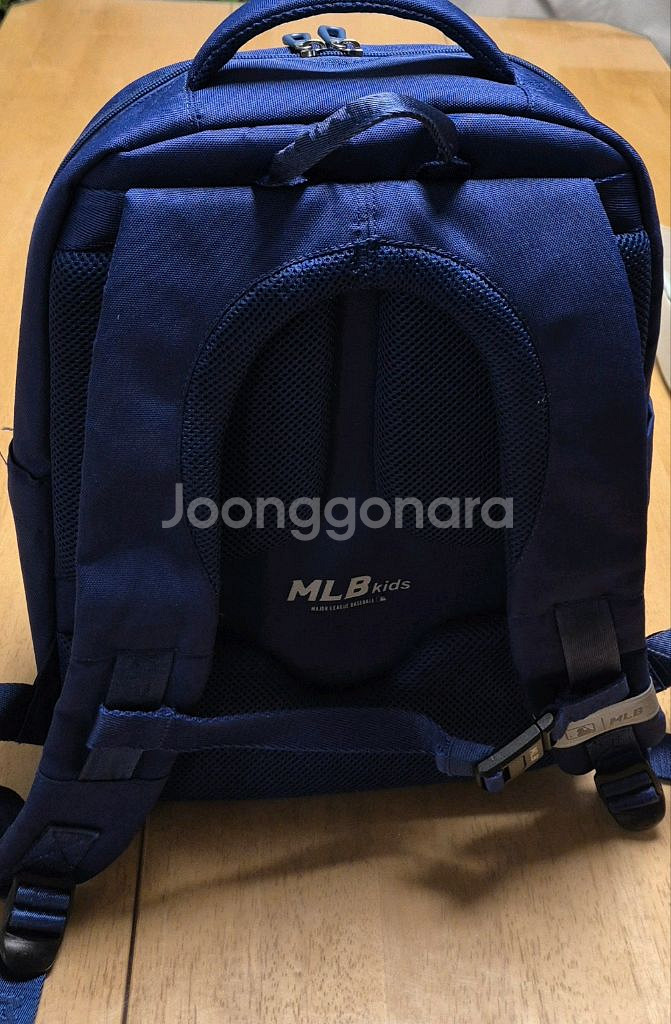 MLB 초등 저학년 가방 판매합니다.--2