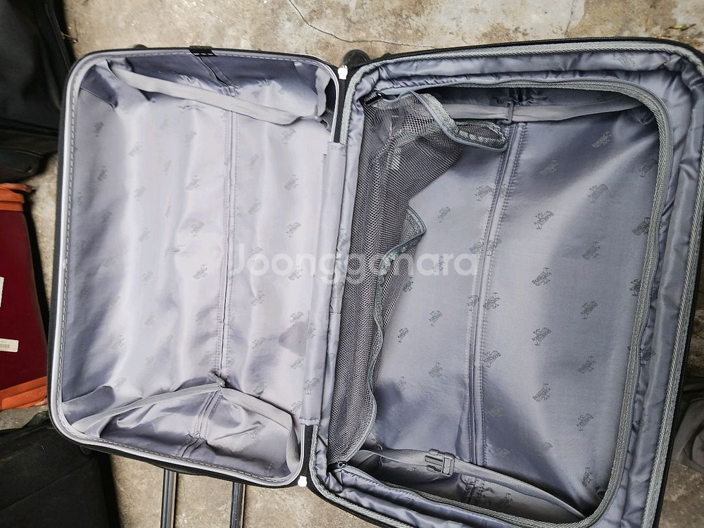 은색 수화물용 25인치 4바퀴 하드 캐리어--6
