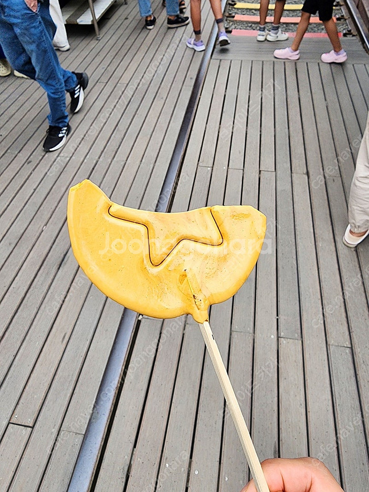 lgu 데이터 2GB입니다. 연락주세요--0