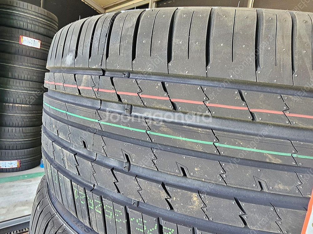 미네르바 프리미엄 275/35-21 신품타이어--2