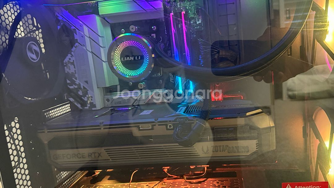 ZOTAC RTX 5080 AMP 익스트림 팝니다--2