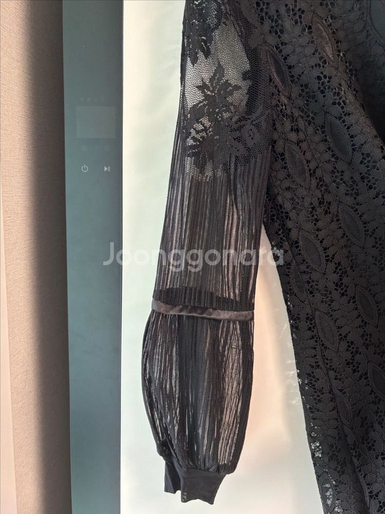 가로수길에서 산 레이스 원피스--2