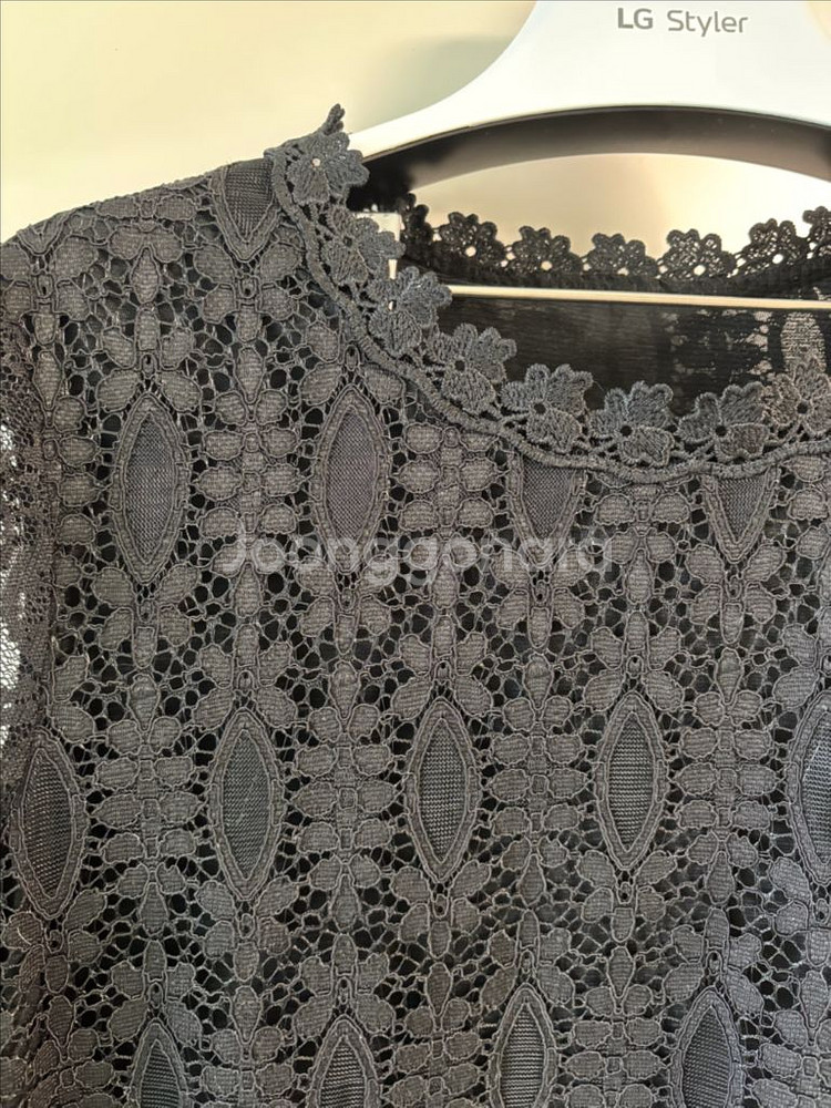 가로수길에서 산 레이스 원피스--1