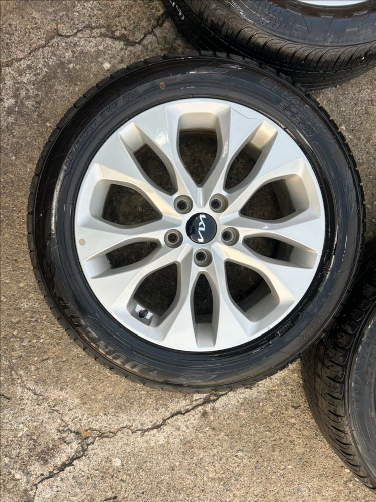 K8 순정 17인치 휠타이어 K3 K5 K7 소나타 이미지