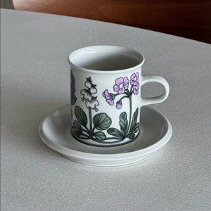 [빈티지] 아라비아 핀란드 플로라 톨컵