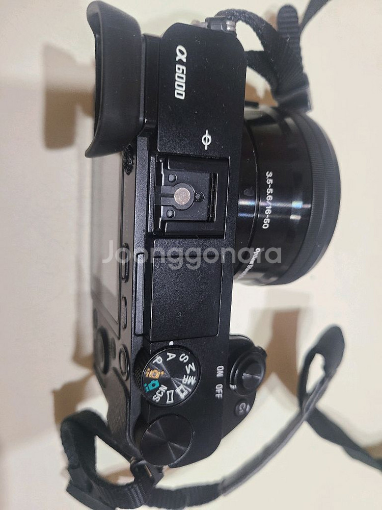 소니a6000 16-50--2